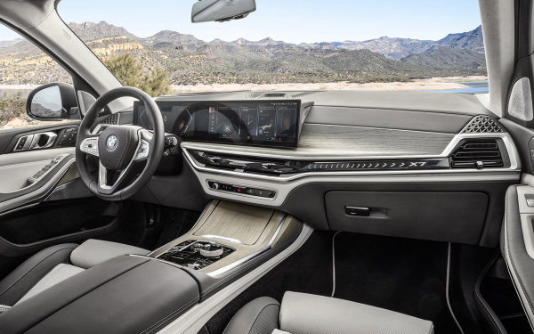 Новый Audi Q9 против Mercedes-Benz GLS и BMW X7. Сравнение, мнения и цены
Новый Audi Q9 против Mercedes-Benz GLS и BMW X7. Сравнение, мнения и цены