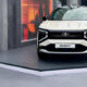 «Первый за 50 лет». Автожурналисты оценили перспективы нового Lada Azimut