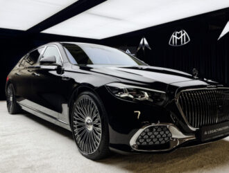 Дворецкий в придачу к машине. Первое знакомство с новым Maybach S-Class