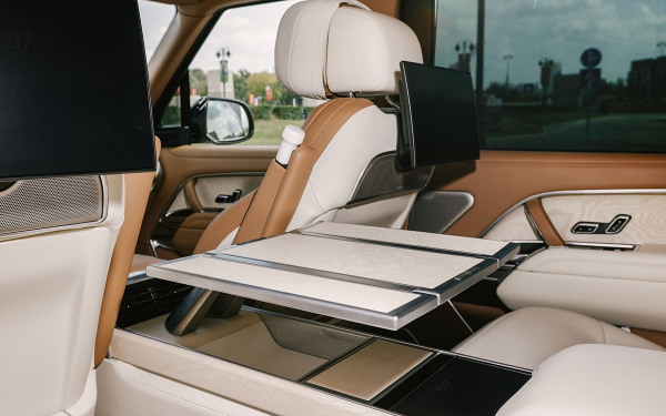 Maybach, не завидуй! Тест самого роскошного и дорогого Range Rover SV
Maybach, не завидуй! Тест самого роскошного и дорогого Range Rover SV
