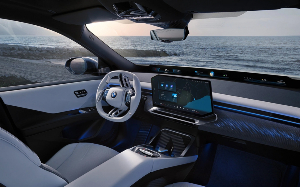 
            7 премьер, рекорд продаж EV и топ неубиваемых SUV в России. Итоги недели
        