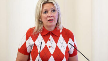 Захарова сравнила Канье Уэста с душевнобольным за песню о Гитлере