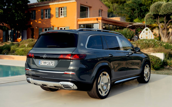 
            &laquo;Ждать полгода&raquo;. Дилеры&nbsp;&mdash; о сроках появления нового Maybach GLS в России
        