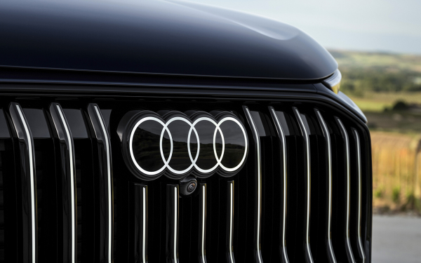 Новый Audi Q9 против Mercedes-Benz GLS и BMW X7. Сравнение, мнения и цены
Новый Audi Q9 против Mercedes-Benz GLS и BMW X7. Сравнение, мнения и цены