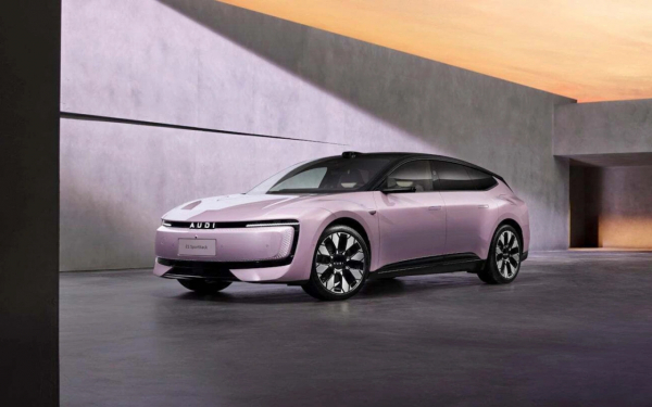 
            7 премьер, рекорд продаж EV и топ неубиваемых SUV в России. Итоги недели
        