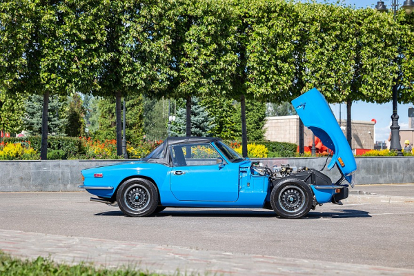 Дух – британский, дизайн – итальянский: опыт владения Triumph Spitfire V Дух – британский, дизайн – итальянский: опыт владения Triumph Spitfire V