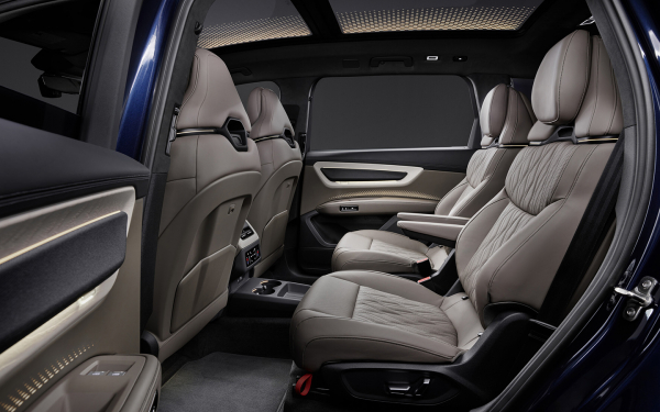 Новый Audi Q9 против Mercedes-Benz GLS и BMW X7. Сравнение, мнения и цены
Новый Audi Q9 против Mercedes-Benz GLS и BMW X7. Сравнение, мнения и цены
