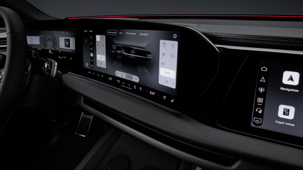 Он откроет дверь по телефону. Audi представил флагманский кроссовер Q9
Он откроет дверь по телефону. Audi представил флагманский кроссовер Q9