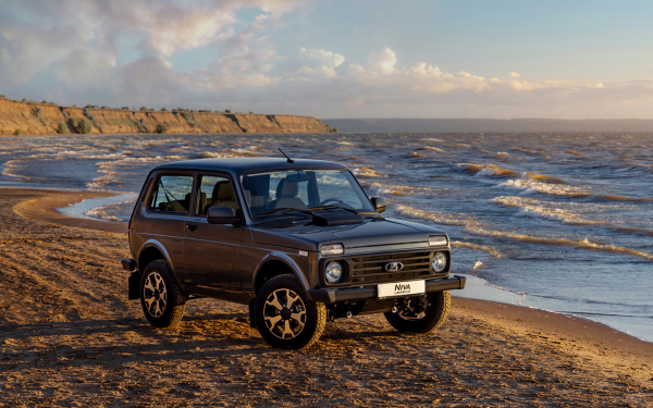 Она пережила 350 изменений. Первый тест Lada Niva Legend c мотором 1,8 л
Она пережила 350 изменений. Первый тест Lada Niva Legend c мотором 1,8 л