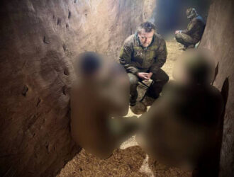 Украинский «Ганс» из погреба: штурмовики отряда «Ветер» взяли в плен пятерых военных ВСУ