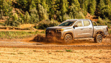 Почувствуйте разницу. Сравнили бензиновый и дизельный Changan Hunter Plus