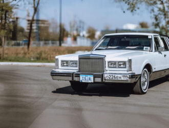 «У меня и у Майкла Джексона». Обзор того самого Lincoln из «Бригады»