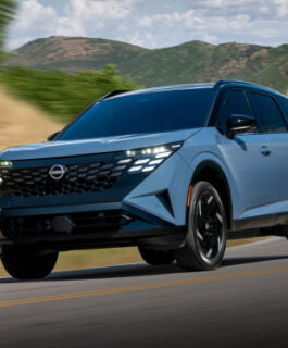 Nissan представил новый X-Trail. Это гибрид с полным приводом