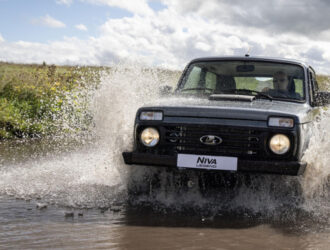 Она пережила 350 изменений. Первый тест Lada Niva Legend c мотором 1,8 л
