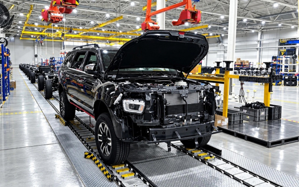 
            Запуск Lada Azimut, новый кроссовер Bentley и проблемы VW. Итоги недели
        