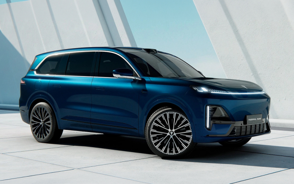 Deepal раскрыл опции кроссовера S09 в России. Это конкурент Li Auto L9
Deepal раскрыл опции кроссовера S09 в России. Это конкурент Li Auto L9
