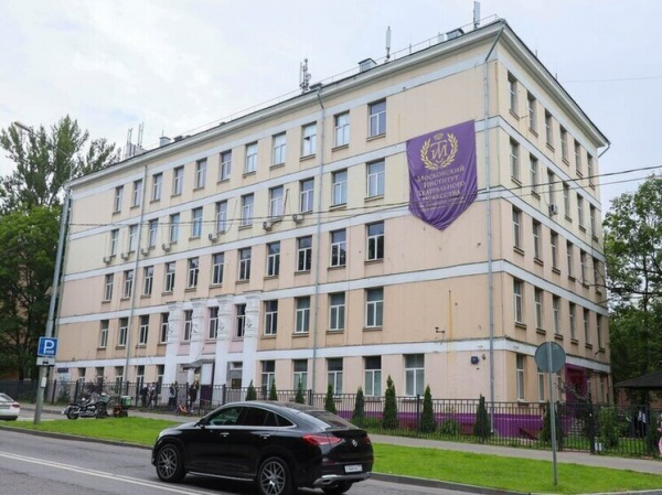 На базе театрального вуза откроют курсы журналистики «МК» под руководством Павла Гусева
