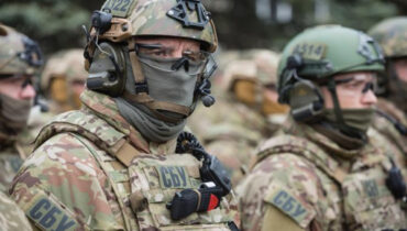 Новый инцидент: В Киеве группа военных напала на оперативников СБУ