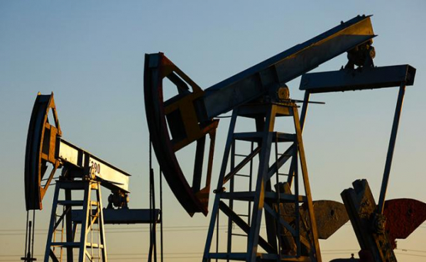 &laquo;Обочина нефтяного рынка?&raquo;: Чем чреваты для России корректировки планов ОПЕК+