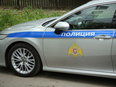 В Абхазии убили туристку из Оренбуржья, а жители Кемерова заметили медведя на городских улицах: картина дня в регионах России глазами «МК»