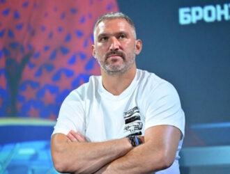 «В НХЛ Овечкину не место!»: Гашек и зарубежные СМИ «наехали» на «Великую Восьмерку» за предвыборный ролик