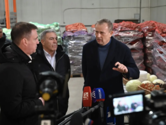 Александр Дрозденко поздравил работников сельскохозяйственной отрасли