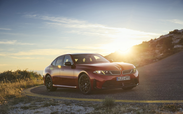 Новая BMW 3 против Mercedes C-Class и Audi A5. Сравнение, мнения и цены
Новая BMW 3 против Mercedes C-Class и Audi A5. Сравнение, мнения и цены
