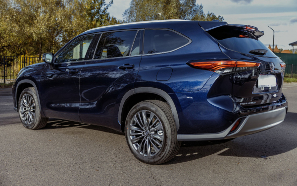 Последний настоящий. Тест-драйв Toyota Highlander четвертого поколения
Последний настоящий. Тест-драйв Toyota Highlander четвертого поколения