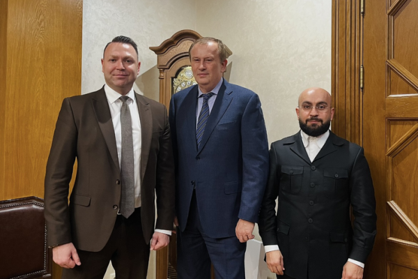Александр Дрозденко встретился с исполняющим обязанности министра здравоохранения Республики Южная Осетия Александр Дрозденко встретился с исполняющим обязанности министра здравоохранения Республики Южная Осетия