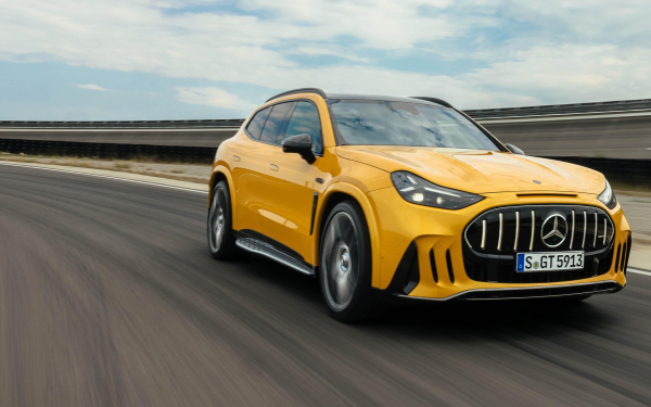 AMG представил кроссовер GT с персональным тренером и искусственным V8
AMG представил кроссовер GT с персональным тренером и искусственным V8