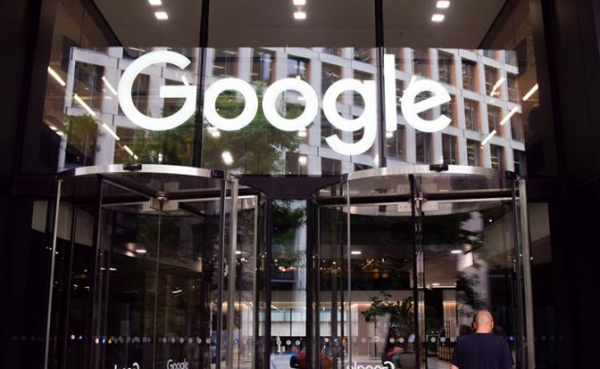 Украинская власть в шоке: Google согласился с Путиным, что украинцы и русские — один народ Украинская власть в шоке: Google согласился с Путиным, что украинцы и русские — один народ