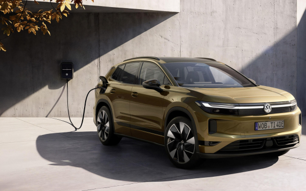 
            Возвращение кнопок и 600&nbsp;км без подзарядки. VW показал новый ID. Tiguan
        