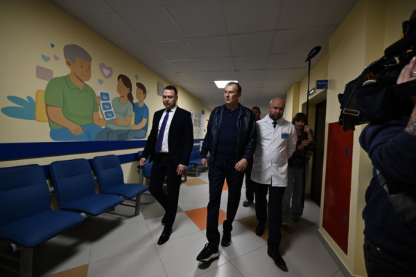 Александр Дрозденко рассказал про меры по повышению демографии Александр Дрозденко рассказал про меры по повышению демографии
