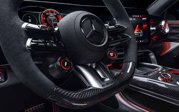 AMG представил кроссовер GT с персональным тренером и искусственным V8
AMG представил кроссовер GT с персональным тренером и искусственным V8