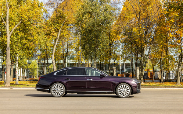 Уже не Hongqi, но еще не Aurus. Первый тест российского седана Senat 900
Уже не Hongqi, но еще не Aurus. Первый тест российского седана Senat 900