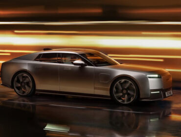 Jaguar представил Type 01. Это самая мощная модель в истории бренда