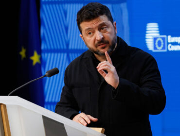 Зеленский объяснил, ради чего украинские солдаты массово гибнут на передовой