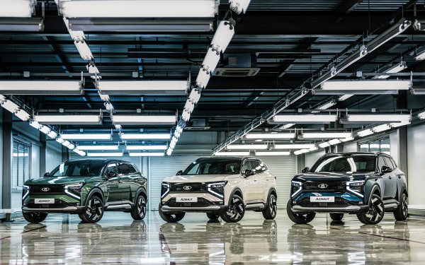 АвтоВАЗ запустил серийное производство нового кроссовера Lada Azimut
АвтоВАЗ запустил серийное производство нового кроссовера Lada Azimut