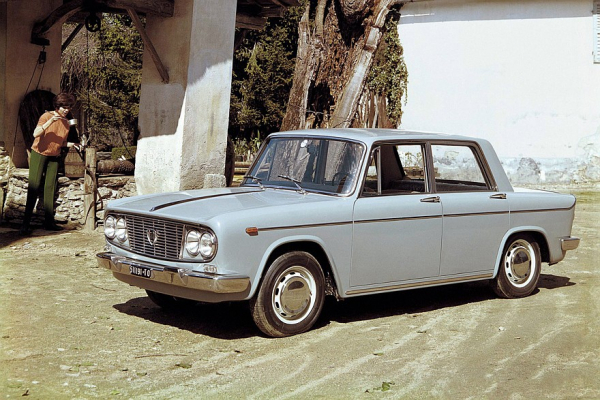 Italiano vero: опыт владения купе Lancia Fulvia 1,3S Italiano vero: опыт владения купе Lancia Fulvia 1,3S