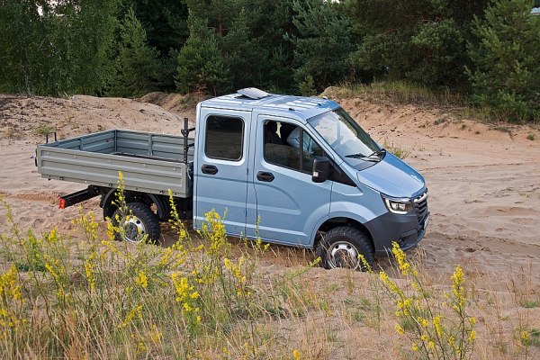 По полям, по лугам: тест-драйв Газели NN 4×4 По полям, по лугам: тест-драйв Газели NN 4×4