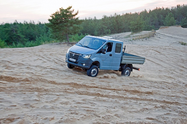 По полям, по лугам: тест-драйв Газели NN 4×4 По полям, по лугам: тест-драйв Газели NN 4×4